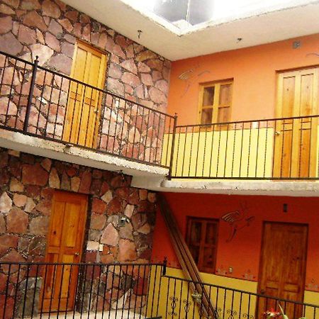 Hotel Los Faroles Catorce Extérieur photo