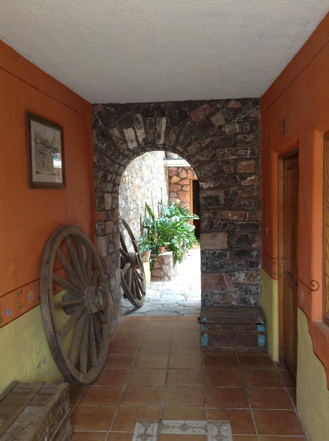 Hotel Los Faroles Catorce Extérieur photo