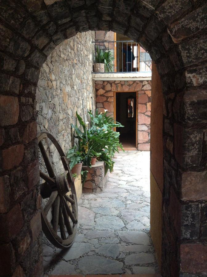Hotel Los Faroles Catorce Extérieur photo