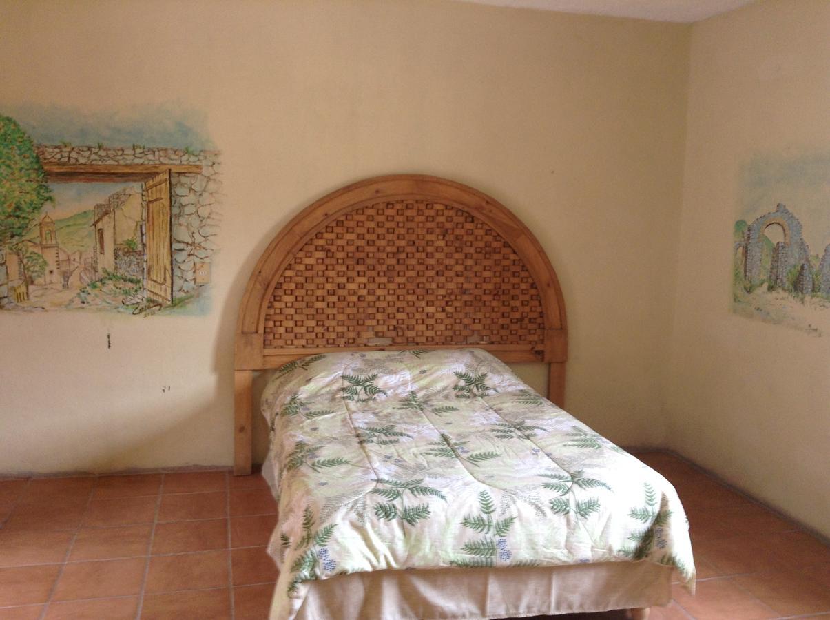 Hotel Los Faroles Catorce Extérieur photo